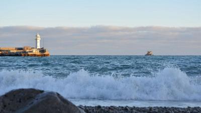 Прикрепленное изображение: Ялта, набережная.JPG